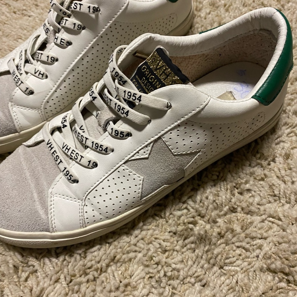 Vintage Havana Green & White